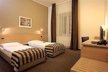 Fabhotel Polovictory Palace Jaipur Luaran gambar